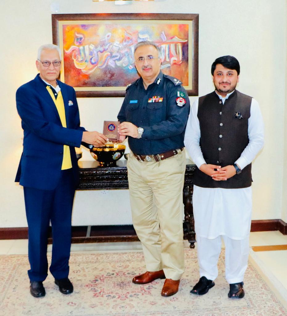 The gentleman in blue suit is Mr. Mukhtar Khan who is also the founder of Hassan Foundation has been working diligently for years to help provide drilling for hand pump wells for extreme water scarcity conditions present in the interior Sindh regions of Pakistan.